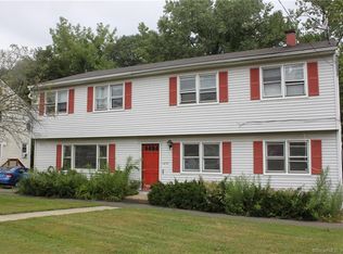 129 High Top Cir, Hamden, CT 06514