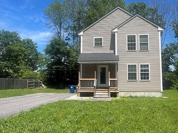 3rd image of 7 Richards Street