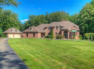 3470 Candywoods Dr, Poland, OH 44514