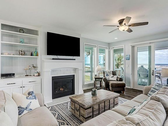 4th image of 19323 Shores Dr