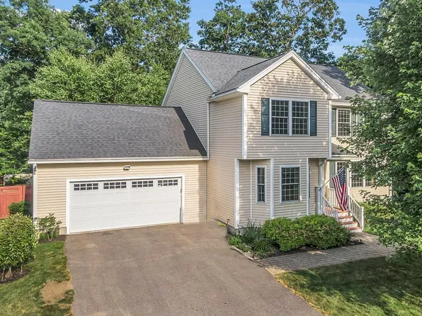 6 Cotillion Lane, Nashua, NH 03062