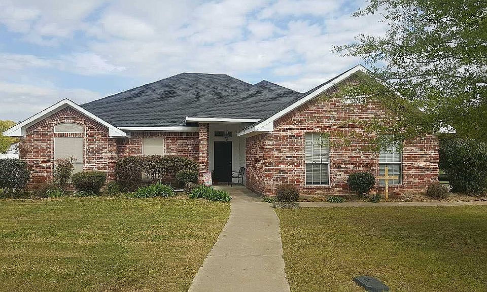 860 Cherry Creek Rd.