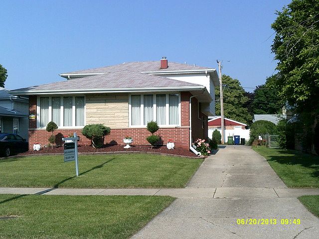 1st image of 10433 S Lavergne Ave