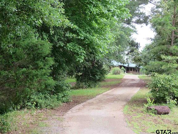 3rd image of 1683 W County Road 2907