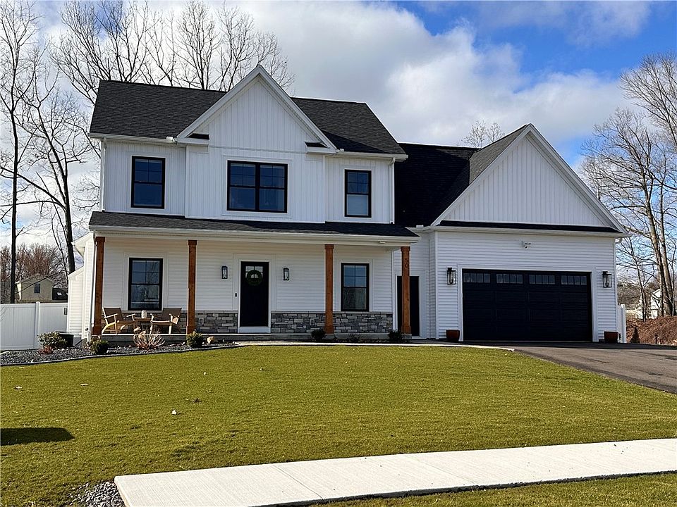 2nd image of 149 Fairbourne Park