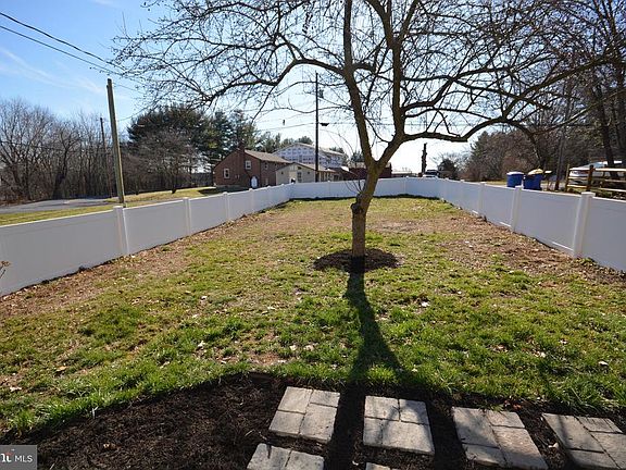 4th image of 116 Willow Mill Park Rd