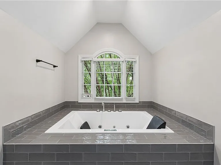 3296 Belmont Glen Dr SE — Photo 23
