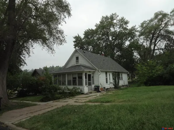 4118 N 37th St, Omaha, NE 68111