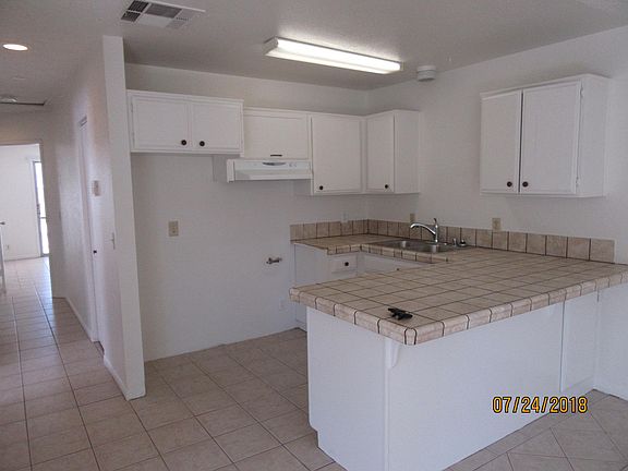 3rd image of 68737 33rd Ave