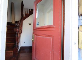 44 Charles St, Newport, RI 02840