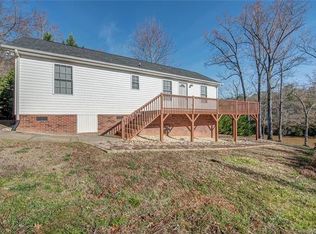 985 Jackson Rd, Fort Lawn, SC 29714