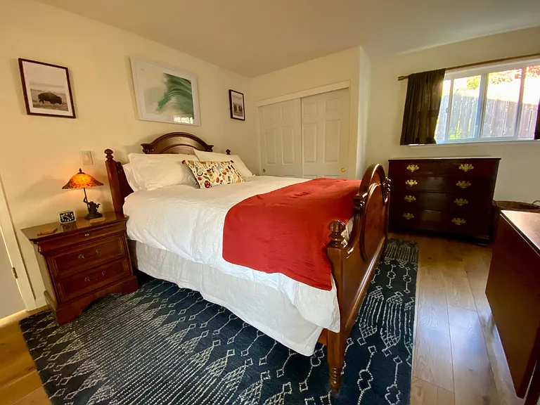 1518 Meek Ave — Photo 11