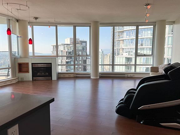 2nd image of 1438 Richards St #35XX