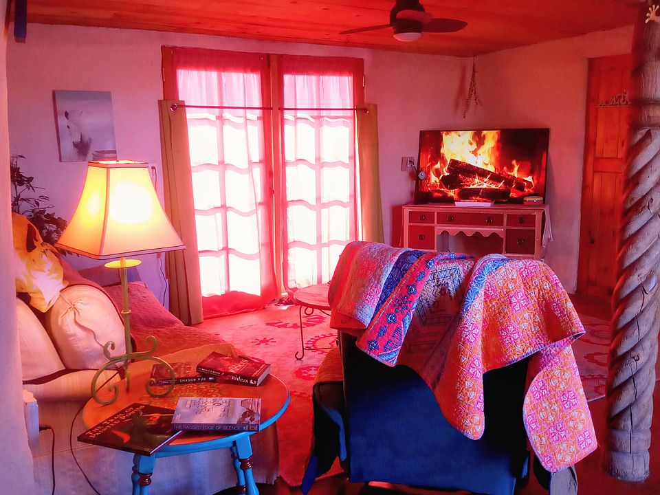 The charming Living room, nice recliner, roku TV