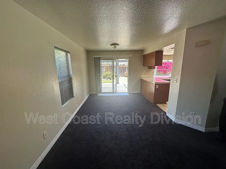 7049 Arlington Pl — Photo 30