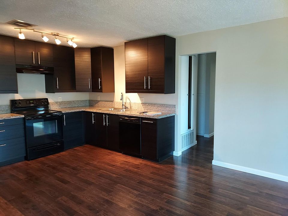 2nd image of 3241 Mayer Way #3241