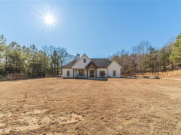 5th image of 5304 S Apple Valley Rd