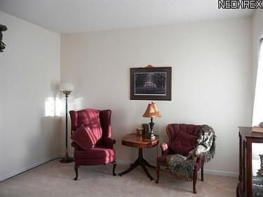 2nd image of 8845 Chaucer Blvd