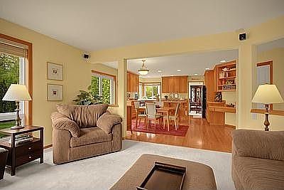 4th image of 3317 169th St SW