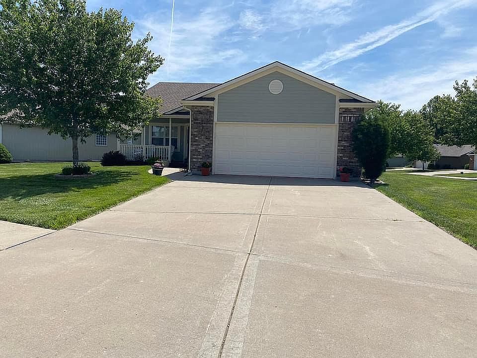 1st image of 5441 S Coachman Ave