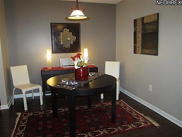 5th image of 8605 Scenicview Dr APT 202