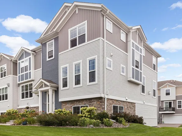 4792 Huckleberry Ct, Minnetrista, MN 55331