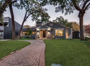 1518 Oak Knoll St, Dallas, TX 75208