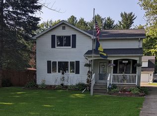 1421 E Mount Morris Rd, Mount Morris, MI 48458