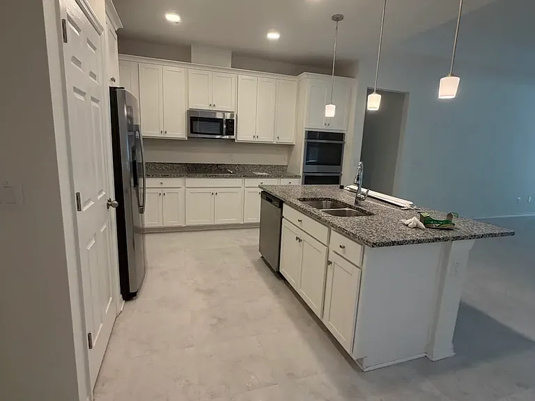 11996 Hilltop Farms Dr — Photo 9