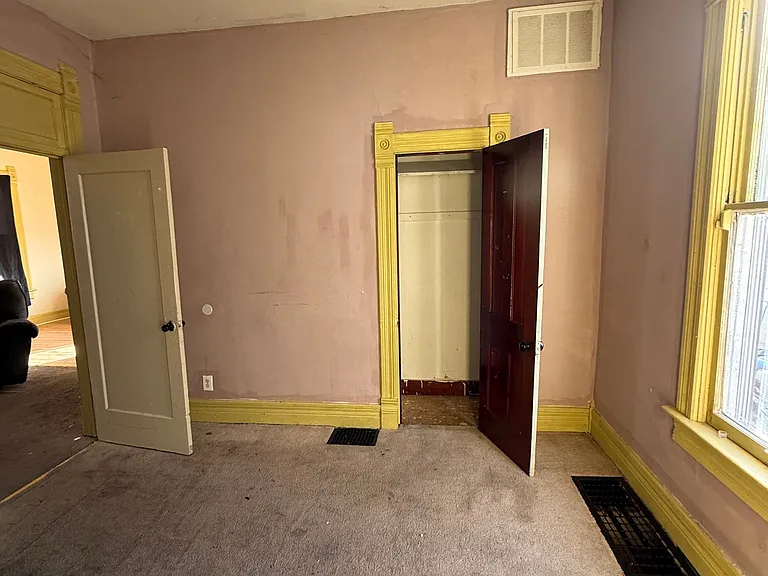 968 W View St — Photo 20