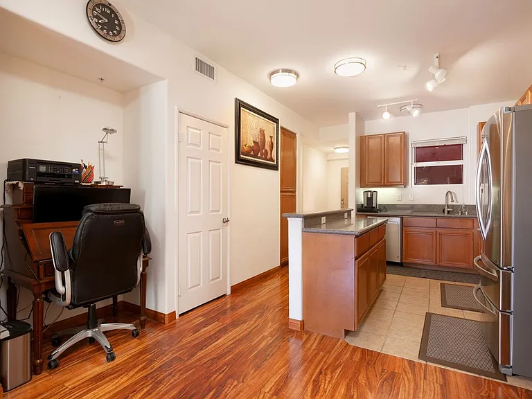 350 K St #413 — Photo 3