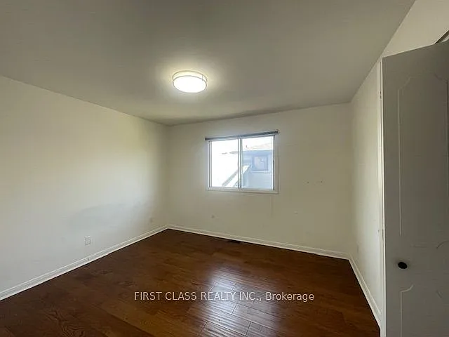 1 bed, $950 — Photo 3