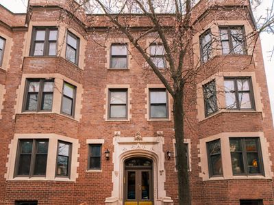 551 W Melrose St APT 1E, Chicago, IL, 60657