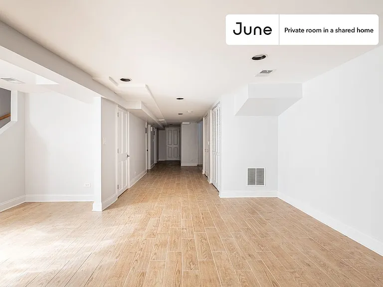 3020 N Sawyer Ave #C — Photo 16