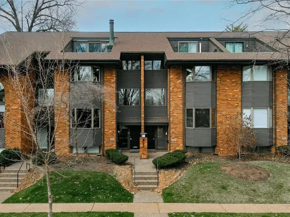 223 N Central Ave, Saint Louis, MO 63105