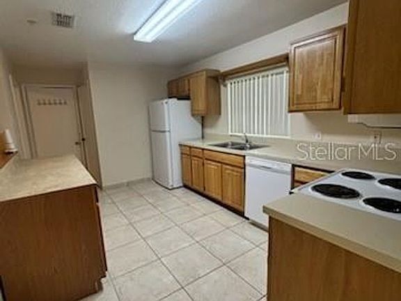 5th image of 3210 Escondido Dr