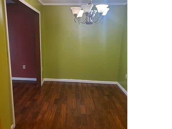 3rd image of 46844 Flower Dr