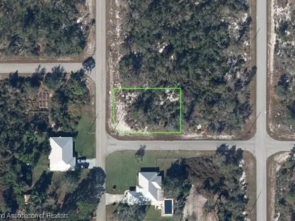 1270 Kiska St NE, Lake Placid, FL 33852