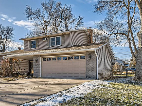 2nd image of 2100 Westview Dr