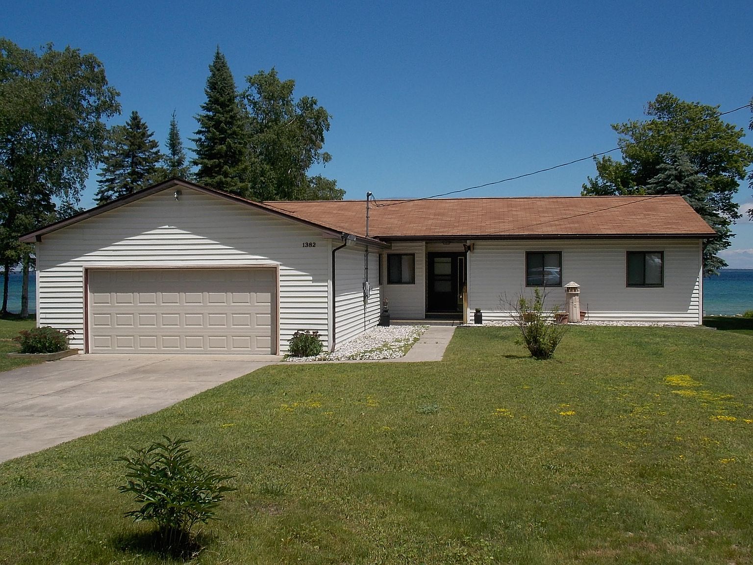 1382 Nicolet Dr, Cheboygan, MI 49721 Zillow