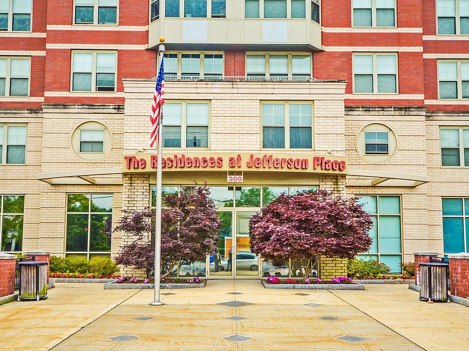 1st image of 300 Mamaroneck Ave APT 204