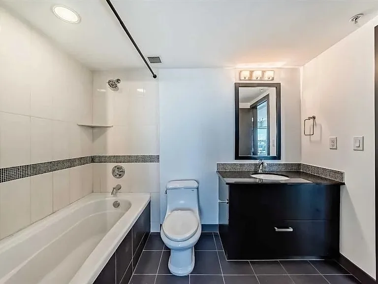 888 4th Ave SW #1902 — Photo 26