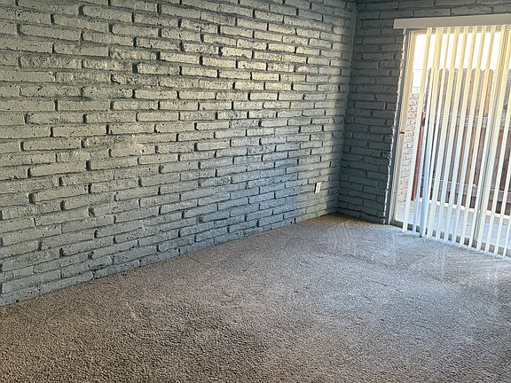3rd image of 3509 S Avenue A APT 15