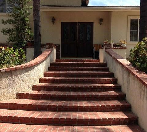 4th image of 23277 Valerio St