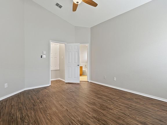 2nd image of 10200 Sourwood Dr