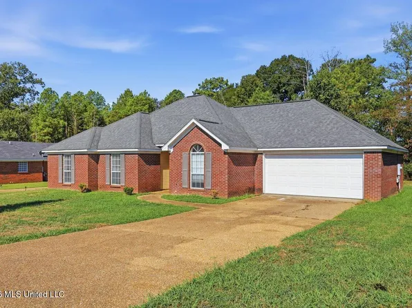 3110 Tynes Dr, Jackson, MS 39272