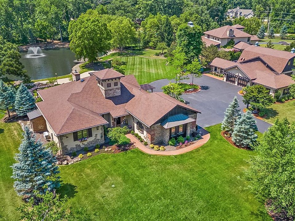 sachi‪ ꪔ̤ 13318 Chase St, Crown Point, IN 46307 | Zillow