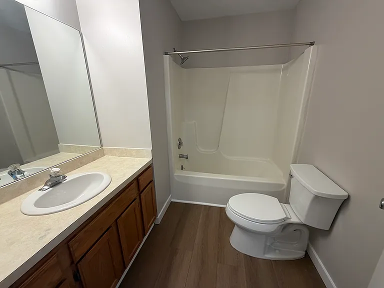 1897 Apartment Dr #7 — Photo 10