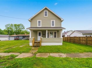 324 E Line St, Minerva, OH 44657