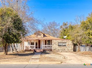 808 Tivy St, Kerrville, TX 78028